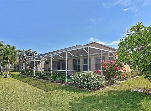 2nd image of 22183 Seashore Cir