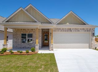 59 Fletcher Ridge Cir, Little Rock, AR 72223