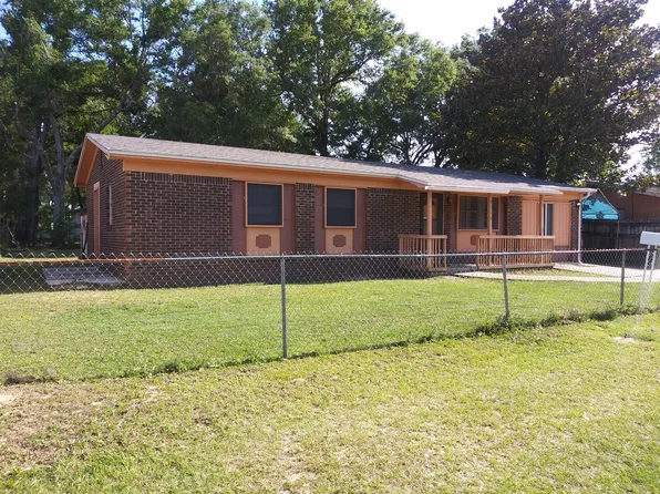 4795 Cerny Rd, Pensacola, FL 32526