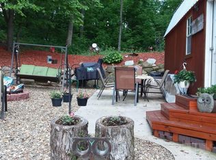 124 Cottage Ln, Montezuma, IA 50171