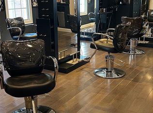 85 Park Rd, West Hartford, CT 06119