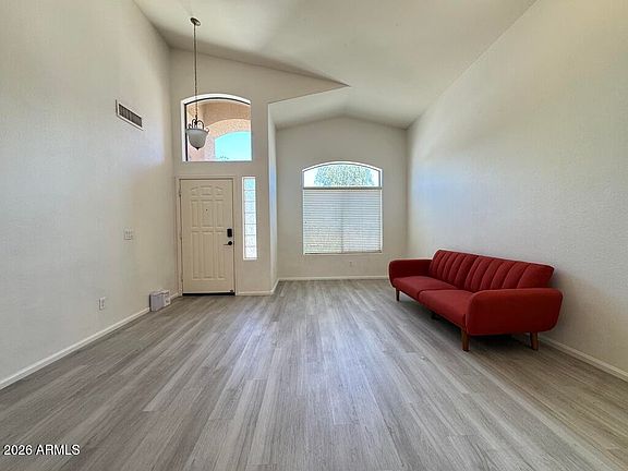 3rd image of 2458 W Via Dona Rd