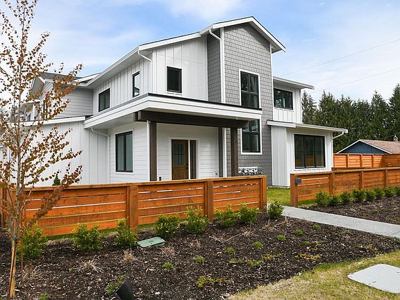 2nd image of 1090 Evergreen Rd #1