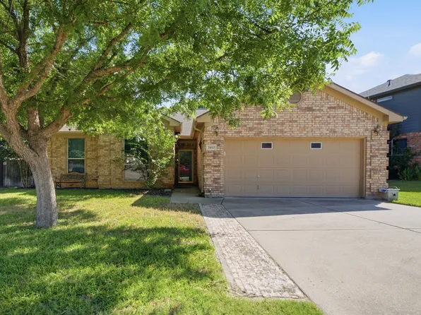 2413 Scotts Meadow Ct, Weatherford, TX 76087