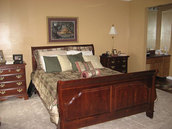 MASTER BDR MAIN LEVEL