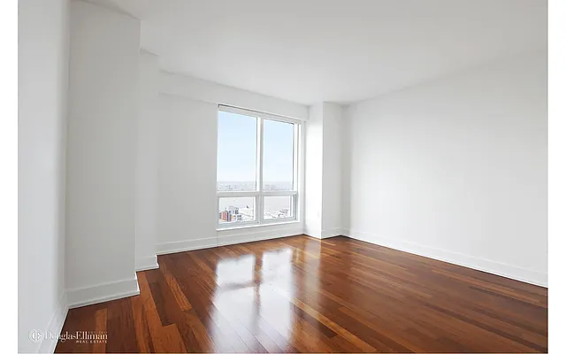 Sold by Douglas Elliman | media 4