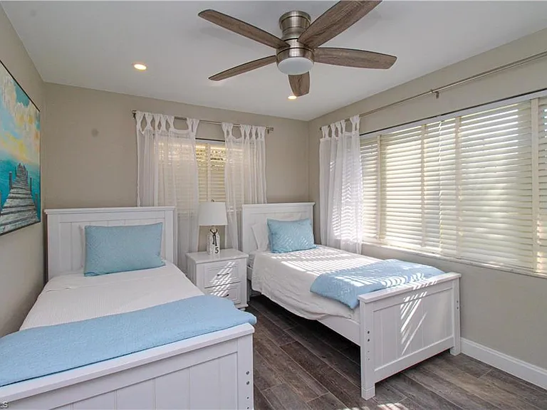 1353 Pelican Ave — Photo 31