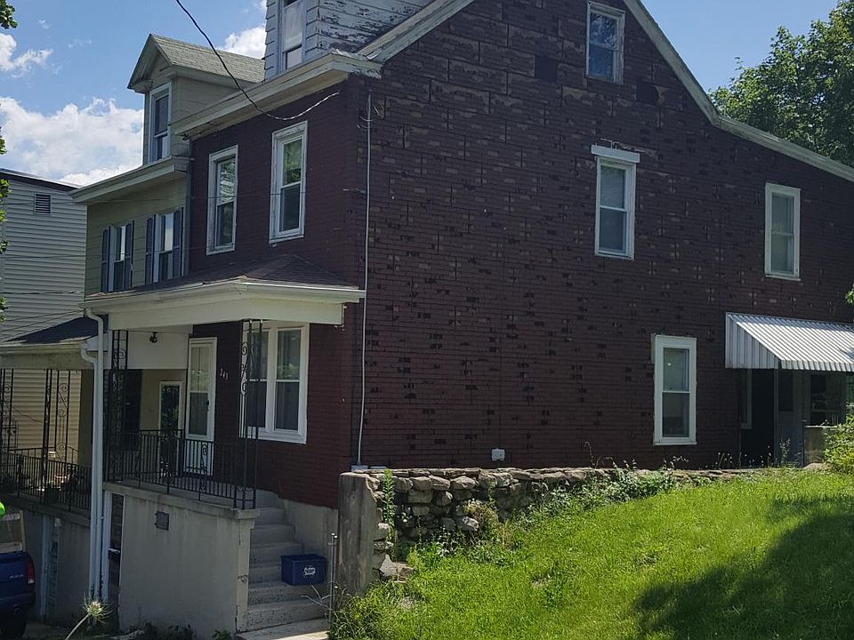 2nd image of 243 Union St