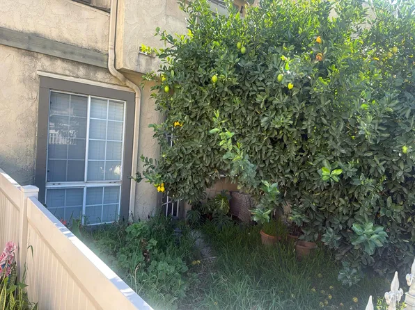 181 W La Verne Ave APT 16, Pomona, CA 91767