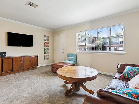 4th image of 3201 Saint Charles Ave APT 217