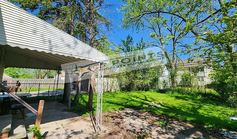 20609 Hillgrove Ave — Photo 3