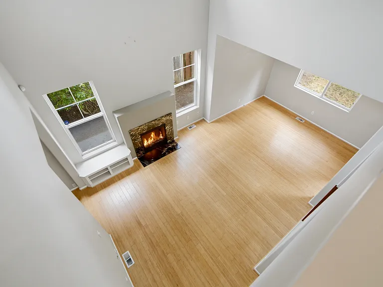 25023 SE 43rd Way — Photo 12