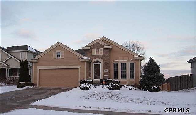 1st image of 5913 N 145th St
