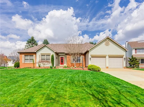 5219 Aspenwood Cir NW, North Canton, OH 44720