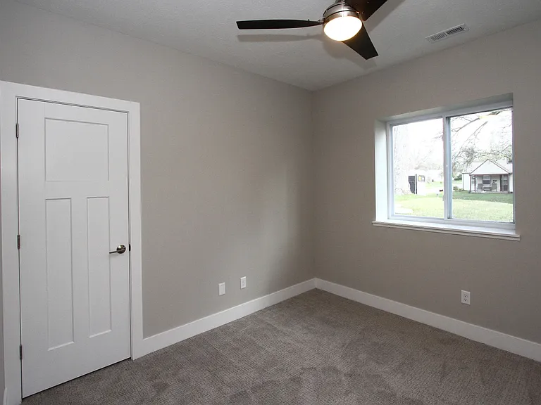 4105 J St — Photo 19