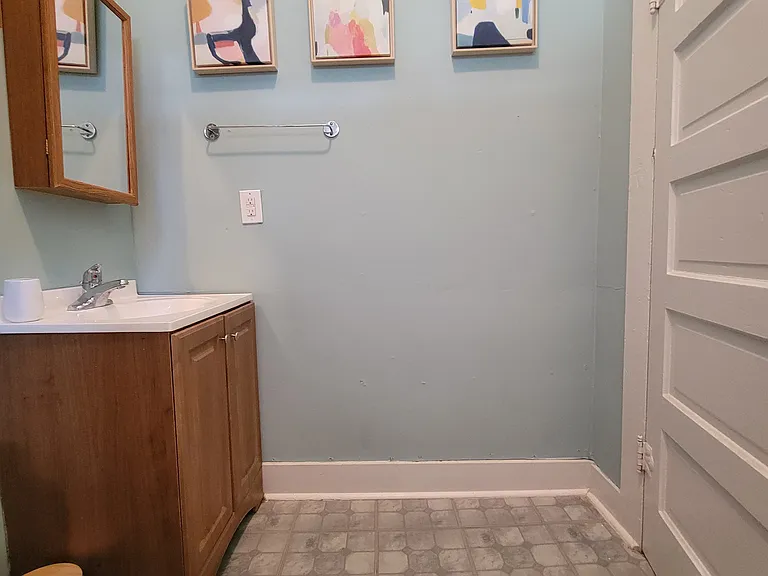 834 W Euclid Ave #B — Photo 22