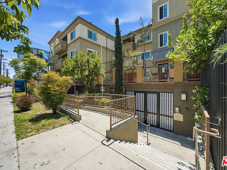 1408 W Washington Blvd #303 — Photo 31