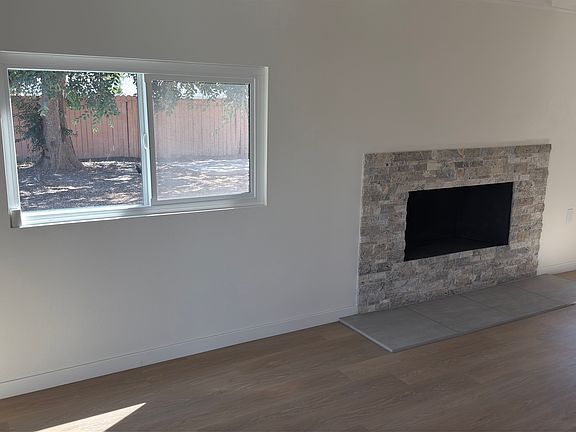 5th image of 9759 Abbeywood Rd