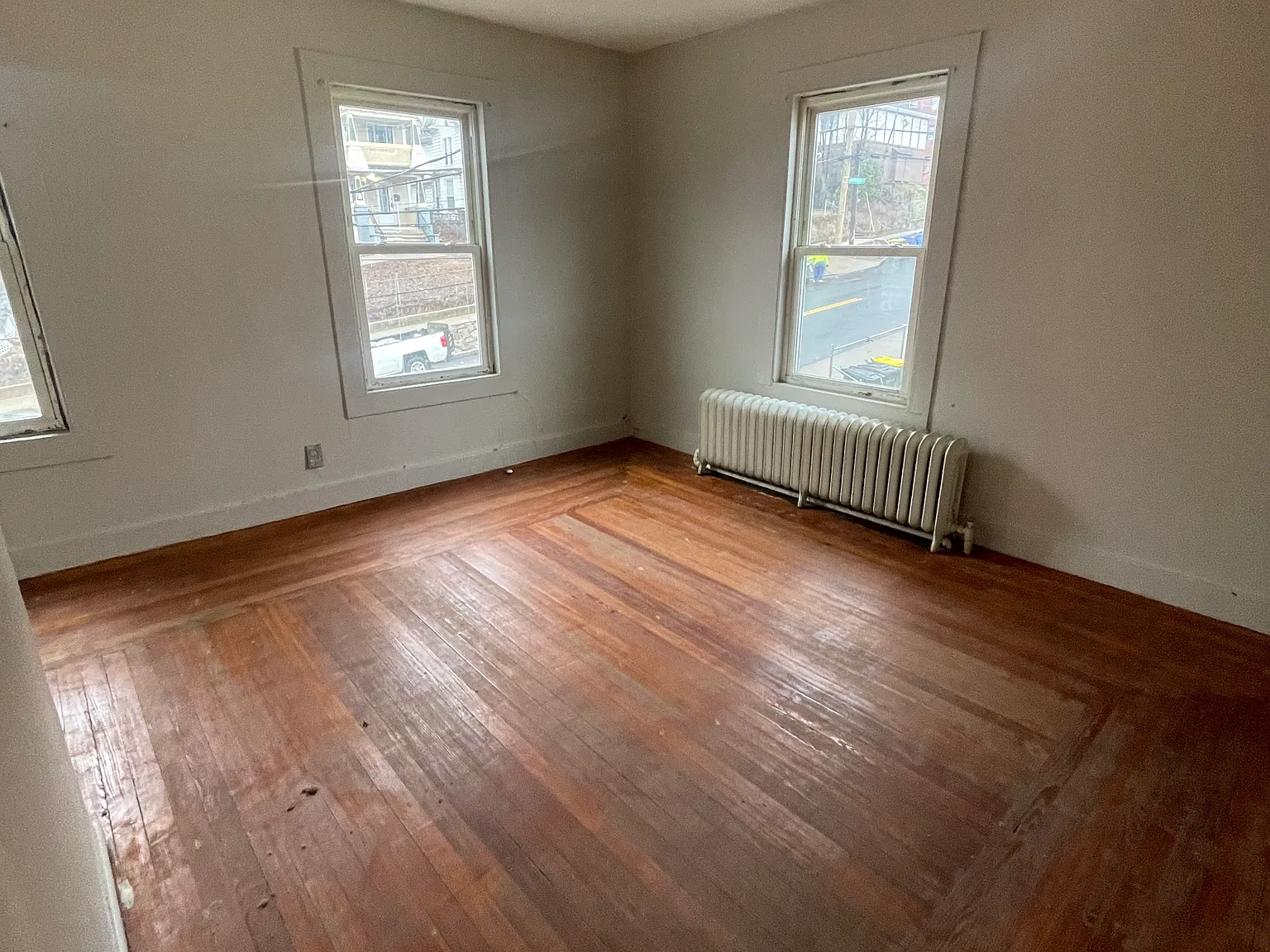 3 bed, $1,450 — Photo 2