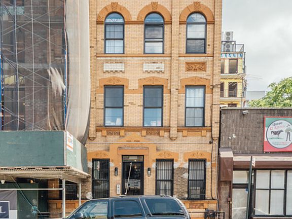 5th image of 900 Flushing Ave #3B