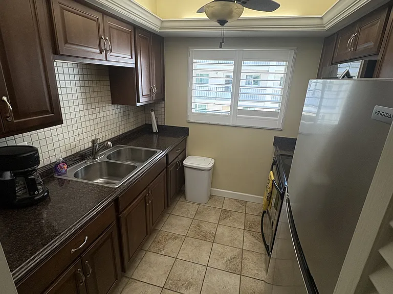 708 S Tamiami Trl #214-258 — Photo 2