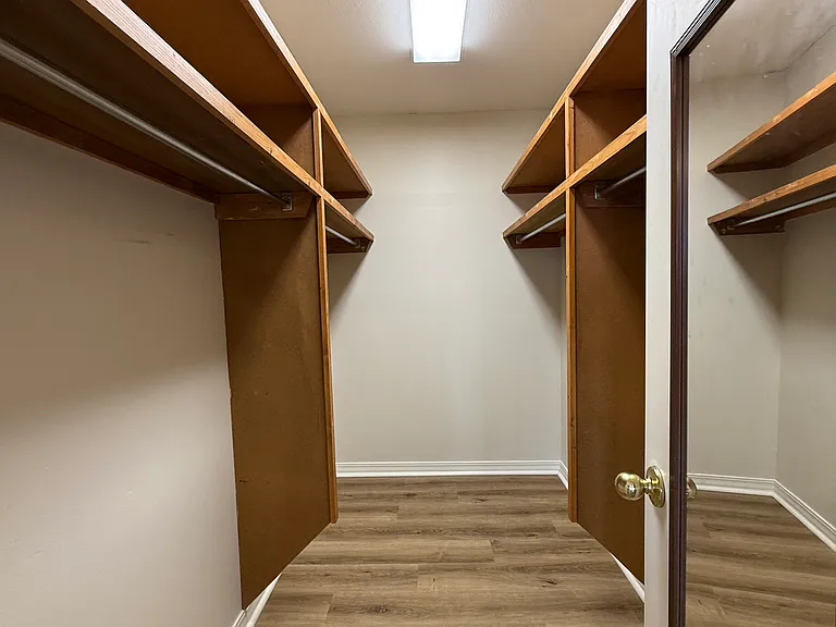 2601 Oak Meadow Pl — Photo 11