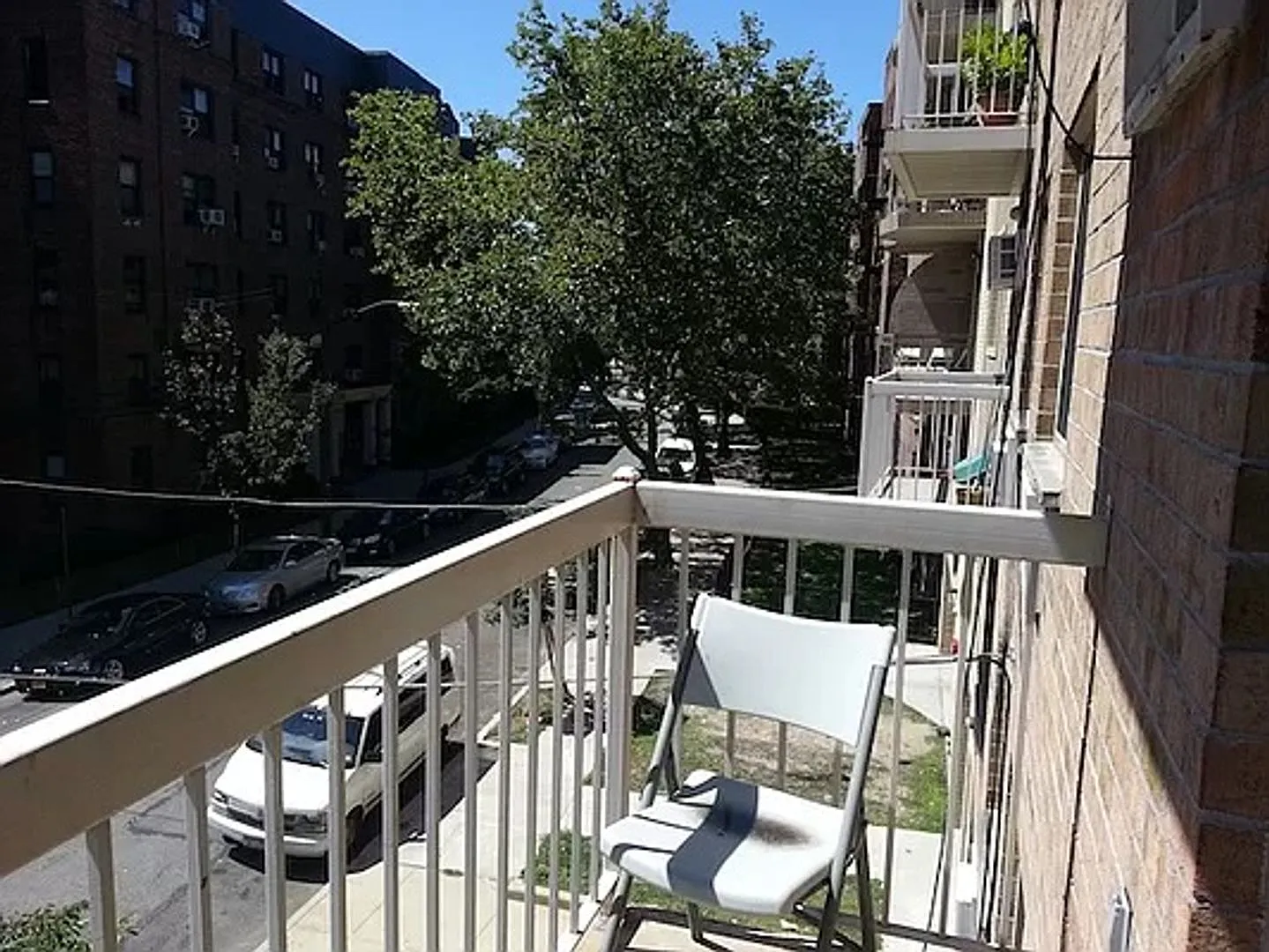 141-33 Pershing Crescent — Photo 4