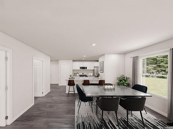 5th image of 3911 Northridge Rd