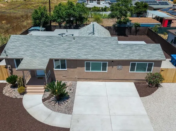 1512 E Madison Ave, El Cajon, CA 92019
