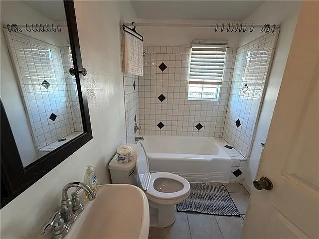5905 Lafaye St — Photo 6