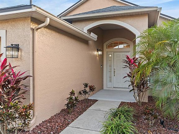 3rd image of 6006 Chellas Ct