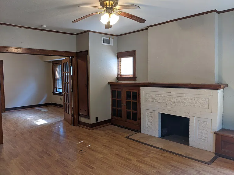 706 NE 15th St — Photo 10