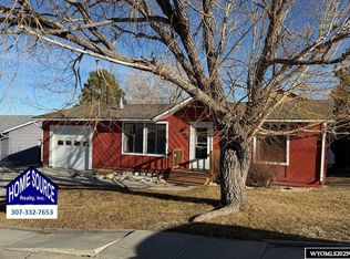 796 Welch Blvd, Lander, WY 82520