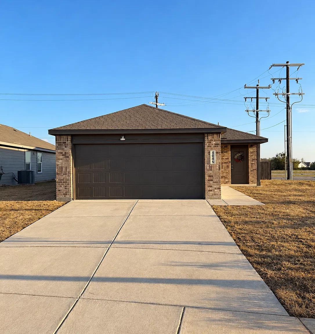 3 bed, 1266 sqft, $1,600 — Photo 1