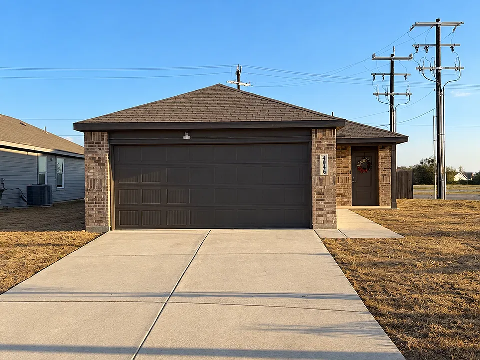 4046 Harrisburg Cv
