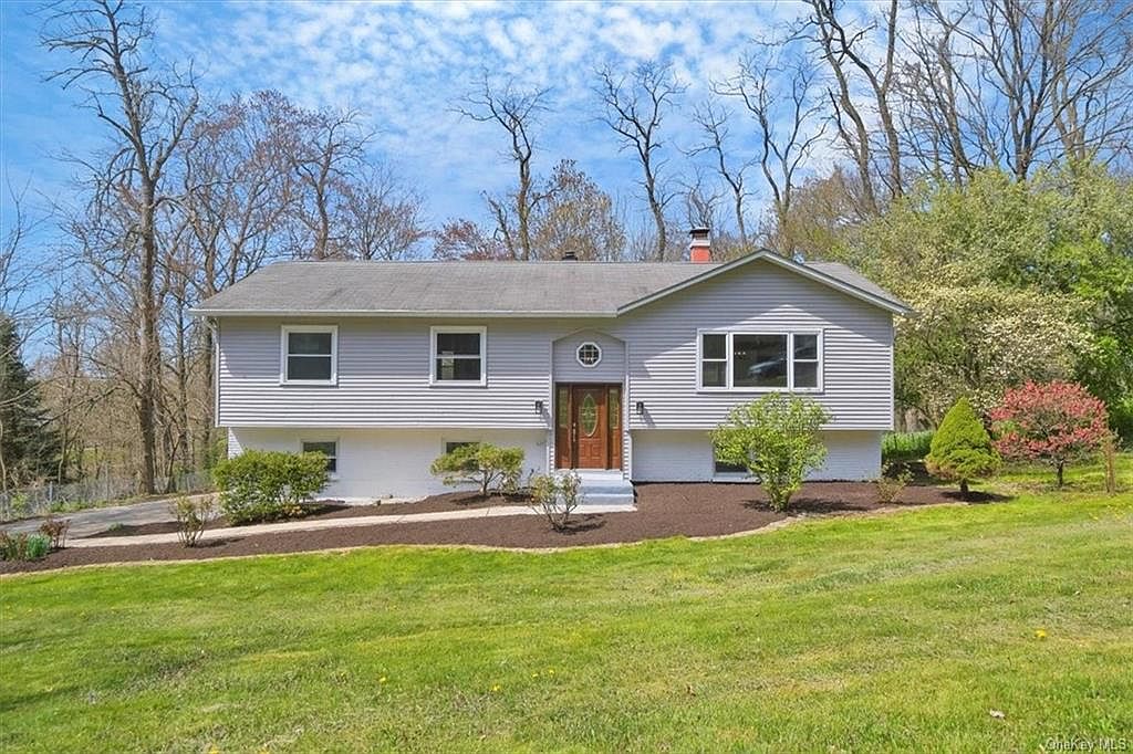 102 Brandy Lane, Wappingers Falls, NY 12590 Zillow