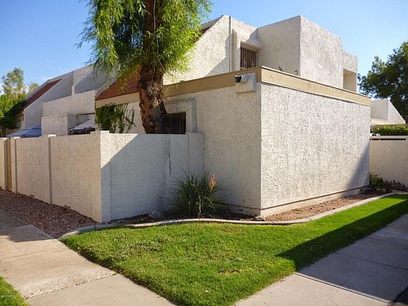 4th image of 1342 W Emerald Ave Unit 405