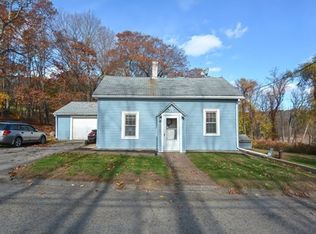 11 Oakham Rd, North Brookfield, MA 01535
