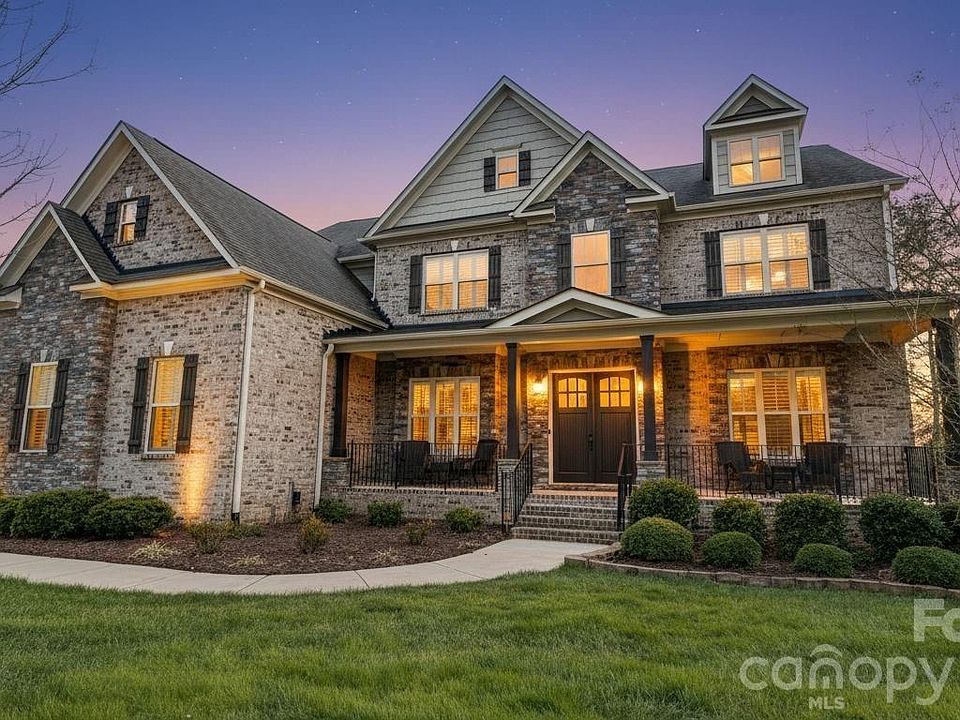 1st image of 2708 Runyon Ct