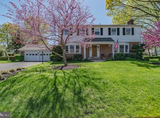 10 Mill Rd, Hatboro, PA 19040