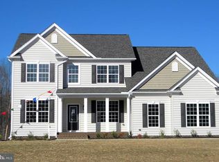 4270 Barberry Dr, Huntingtown, MD 20639