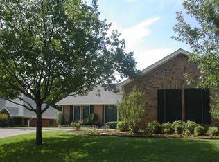 10121 Regent Row, Fort Worth, TX 76126