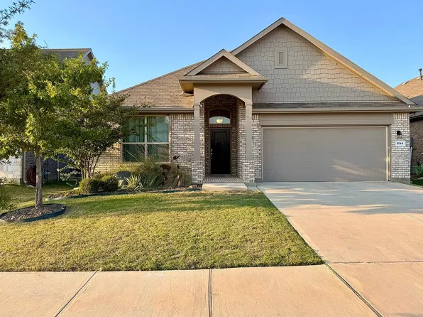 504 Nicklaus Way, Denton, TX 76210