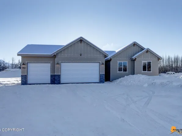 11902 E Apple Cir, Palmer, AK 99645