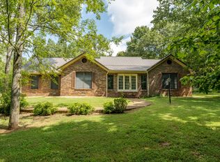 1985 Whites Gap Rd, Huntland, TN 37345