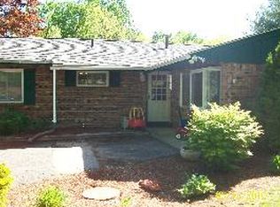 209 Mendon Rd, North Attleboro, MA 02760