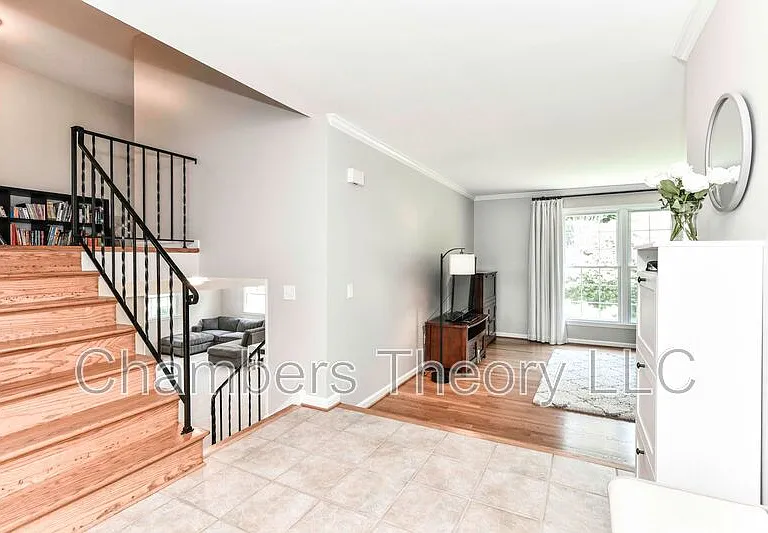 1427 Claves Ct — Photo 13