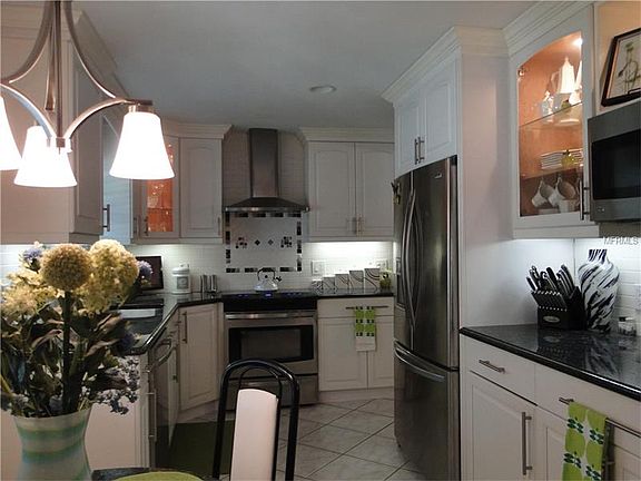 3rd image of 1250 Leona Dr