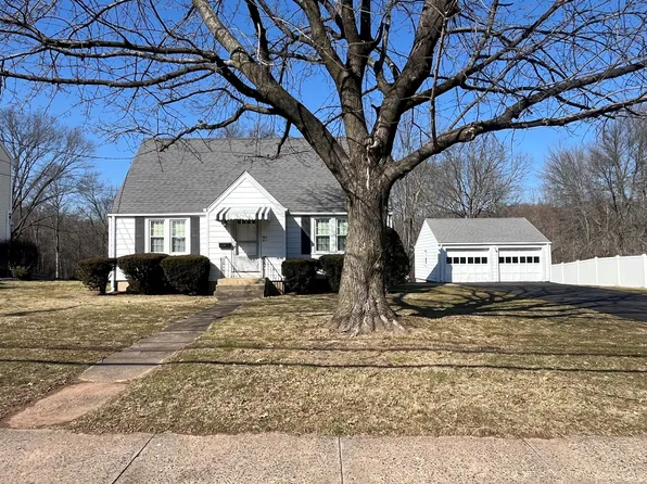 383 Wells Rd, Wethersfield, CT 06109