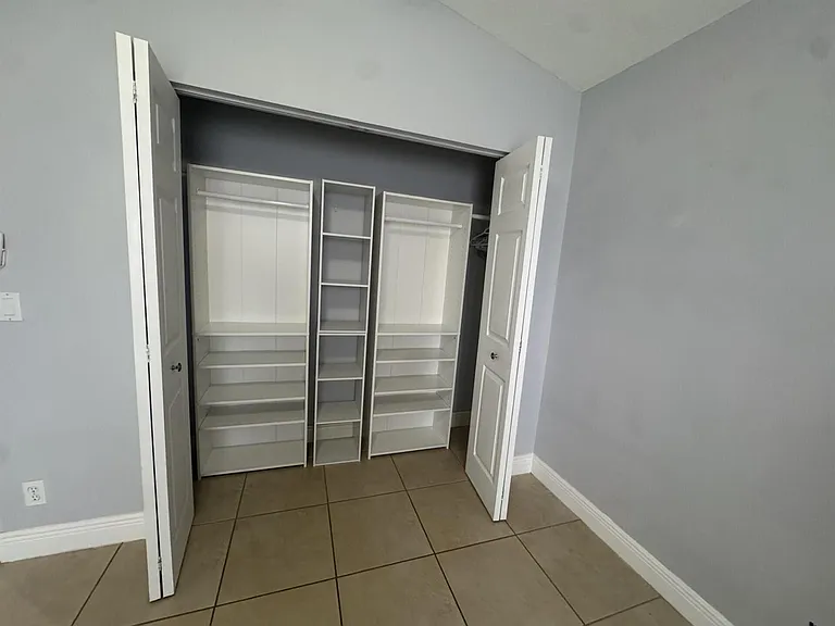 997 SW Hamberland Ave — Photo 19